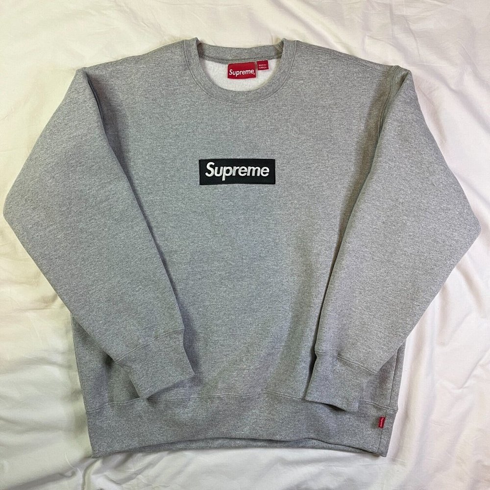 Supreme Box Logo Crewneck Heather Grey FW22 Size MEDIUM
